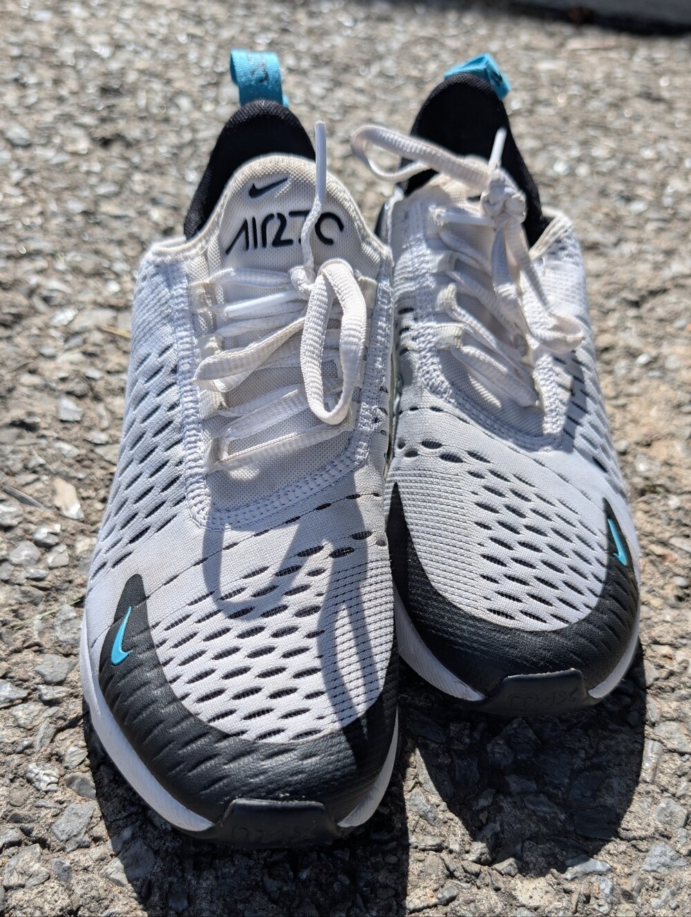 Nike Air Zoom Kids 5.5 Running Shoes - White/Black with Teal Accents